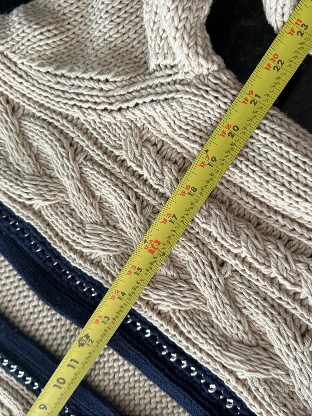 Women’s Cream Cable Knit Cardigan Sweater Size L Navy Blue Trim Classic Preppy